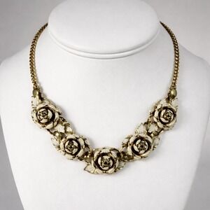 Vintage Gold Tone White Enamel Rose Flower Link Necklace Mid Century Floral